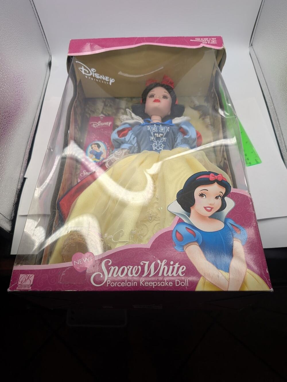 NEW Disney Princess Snow White Porcelain Keepsake Doll NIB Collector